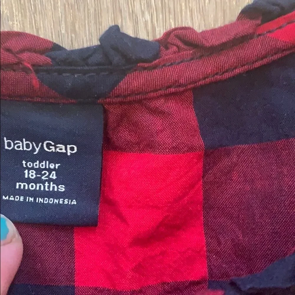 Gap holiday top